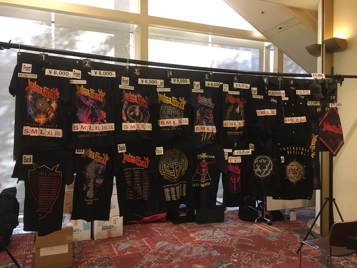 TRS_overseas's tweet photo. #JudasPriest ‼️
いよいよ
#invincibleshieldtour
Japan2024初日‼️
@ #愛知県芸術劇場 ‼️

先行販売は1530より🔥

直筆サイン入リトグラフもサイン完了👍 https://t.co/MgYuoDexvm