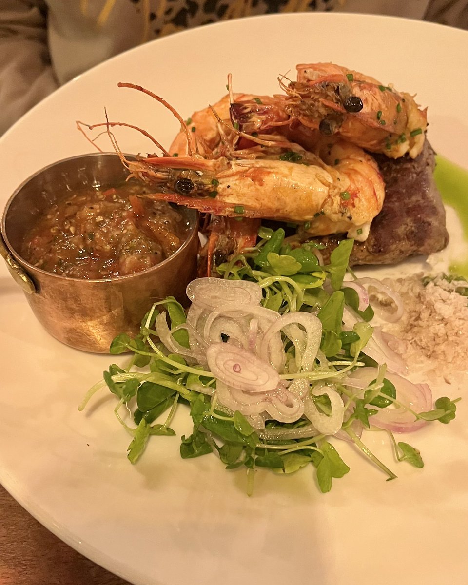 Mister_Lloyd_29's tweet photo. Fillet Steak with king prawns @_the_aviary_ #foodie #steak #filletsteak #hornchurch #essex #essexhospitality #supportinghospitality #eatlocal #supportsmallbusiness #supportlocal #theaviaryhornchurch https://t.co/ti3AznwSED