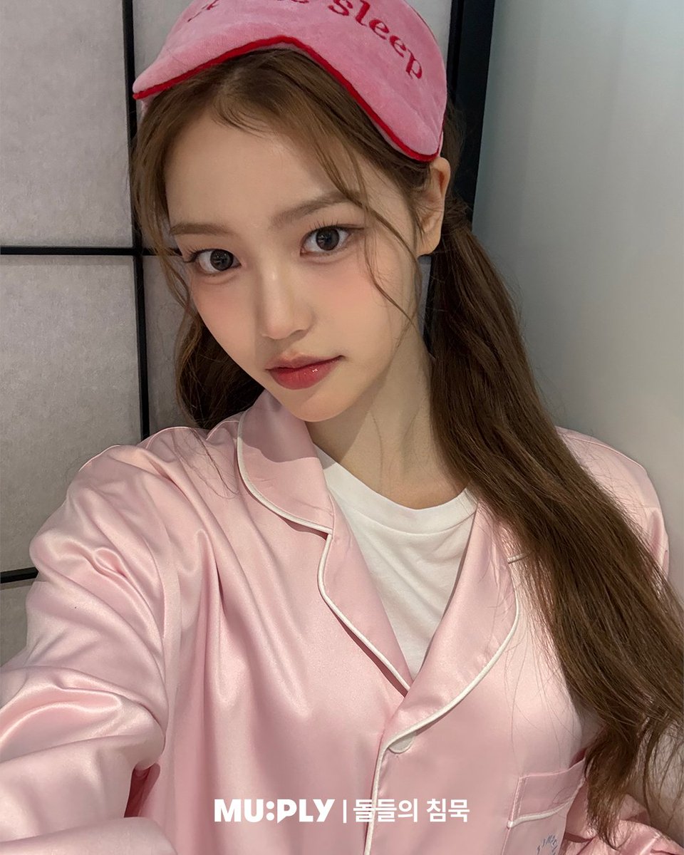 MUPLY_PLAYLIST's tweet photo. #돌들의침묵 | @izna_offcl
이즈나 최고 미인 나와,
마이:나
방지민:나
윤지윤:나나
코코:나
유사랑:나나
최정은:나나
정세비:오 나나나
어어 인정할게.

최고 미인 이즈나 돌침 보러가기🎀
https://t.co/rZVwDSoQ7y

#izna #이즈나 #IZNA https://t.co/206Rds3B5g