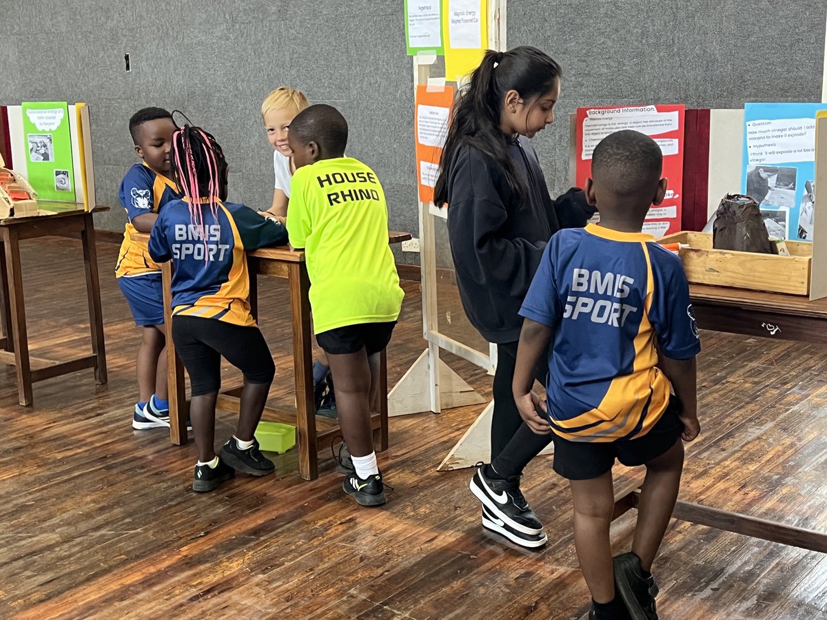 Yesterday, our fourth graders had the amazing opportunity to explore innovative energy projects. Their enthusiasm and creativity were truly inspiring!

We listened attentively, engaged with their ideas, and asked questions, all while learning so much from their hard work.