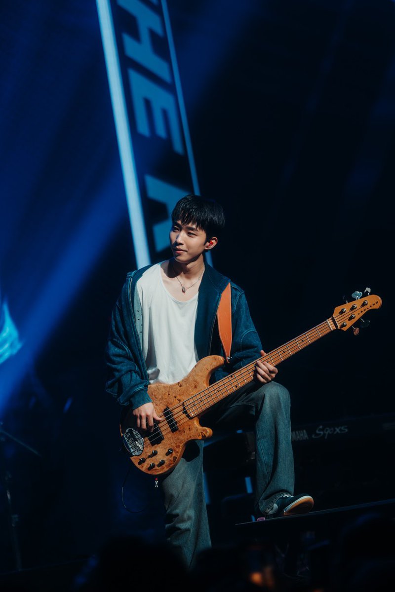 UniUjinent's tweet photo. On December 1, 2024, ꙳⭑⭒2024 N.Flying LIVE 'HIDE-OUT' in KUALA LUMPUR⭒⭑꙳ successfully came to an end♡ NFlying
 #엔플라잉 #HIDE_OUT  #HIDE_OUT_in_KUALALUMPUR #KUALALUMPUR #TOUR #FNC #UJINENT https://t.co/fErcUESB8h