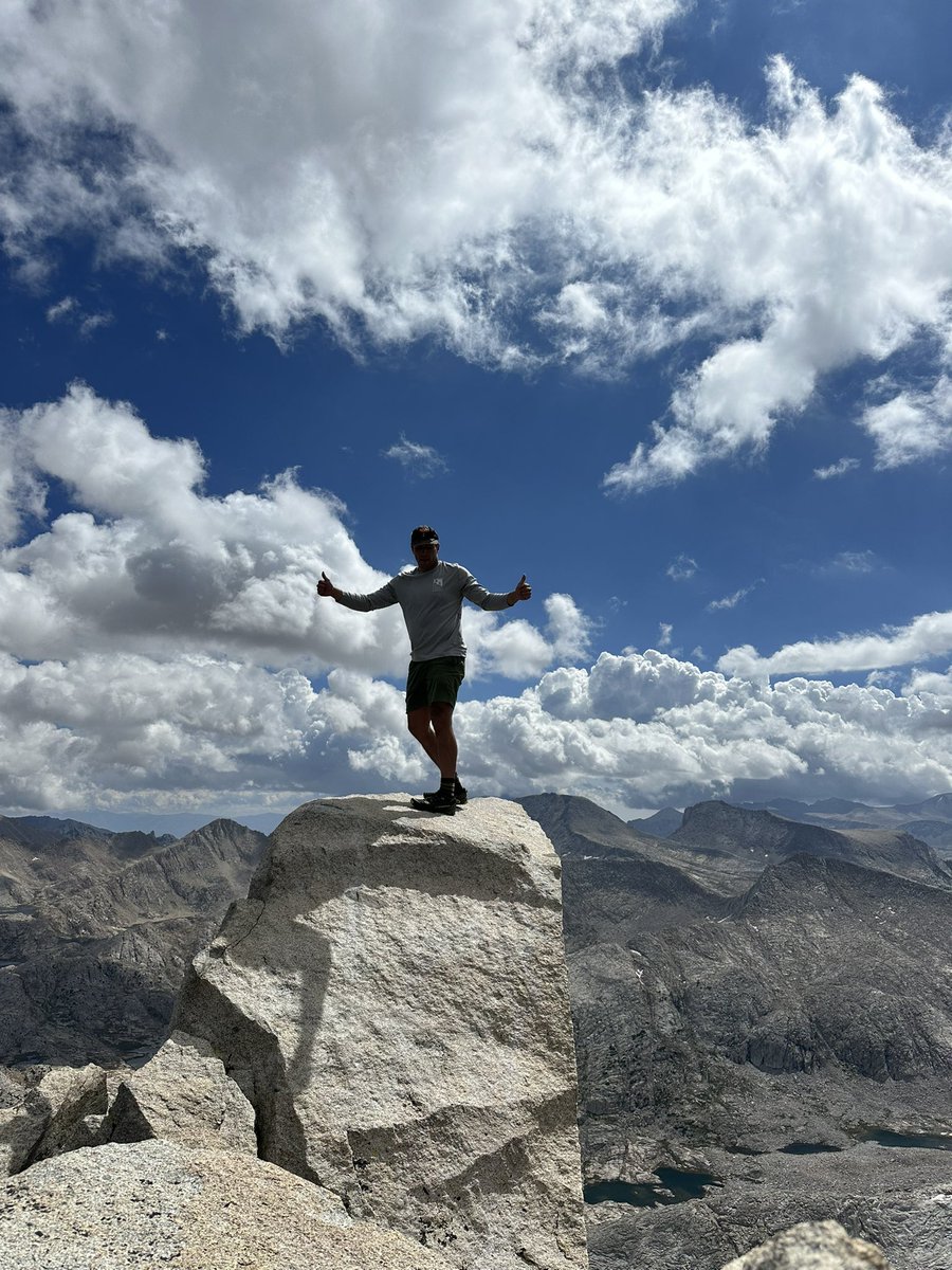 SeanCasserly's tweet image. Seven Gables, Sierra Nevada
#summitswagger #peakbagger