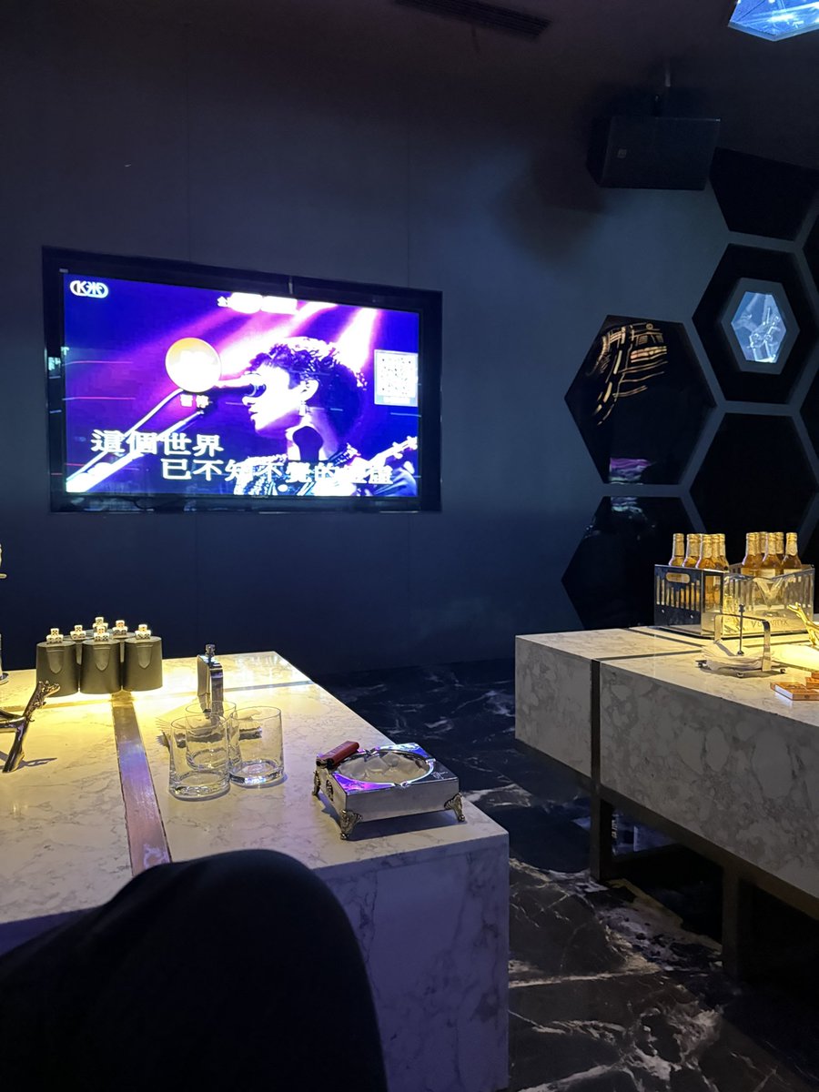 成都的美女就是乖，也会享受