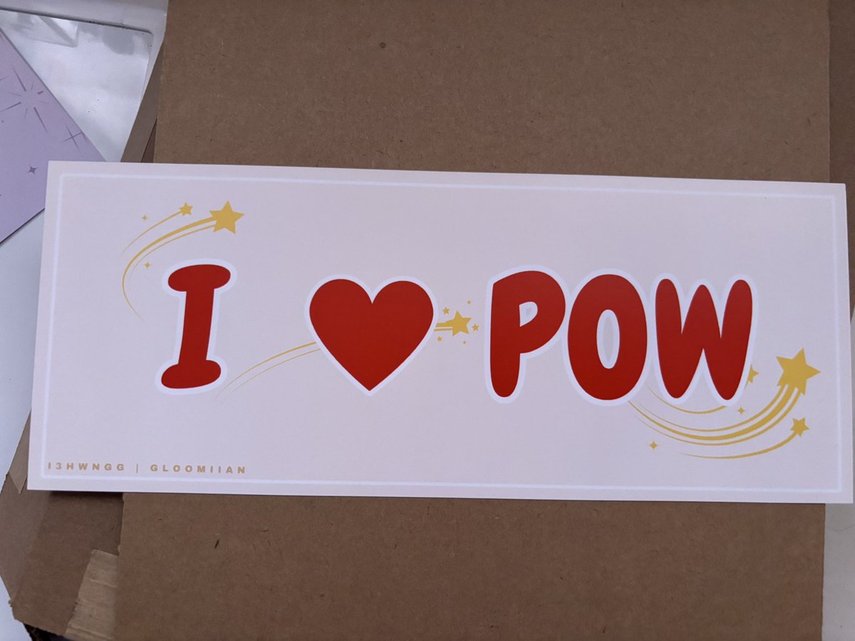 i3hwngg's tweet photo. hi powers! 

unfortunately POW will no longer be attending jingle ball LA, so im looking for anyone going to jingle ball in New York that can take over our christmas banners. please read the replies for more details

#POW_JINGLEBALL_NY
NEW YORK, MEET POW!
#POW_IN_NY https://t.co/NOahANOup6