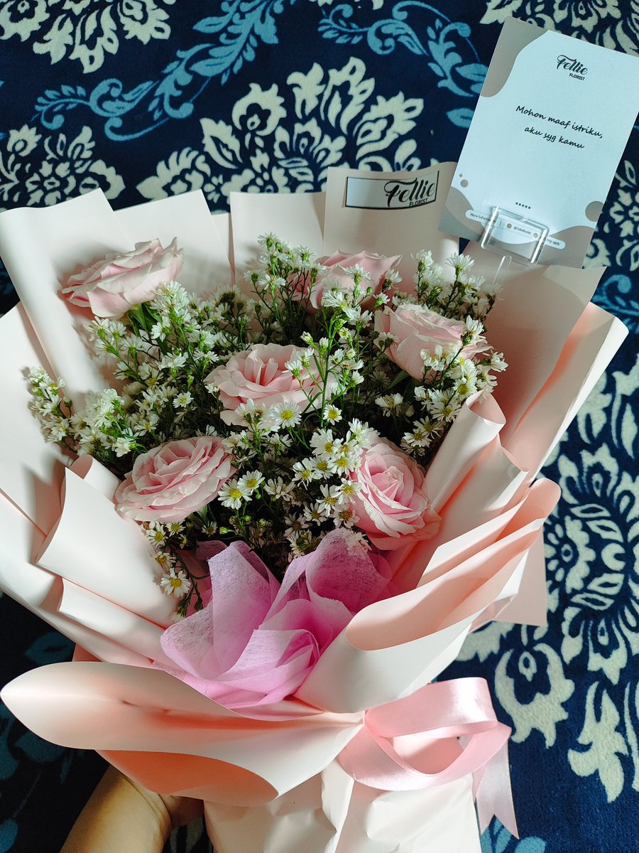 dela clara hp (@della_clara) on Twitter photo 