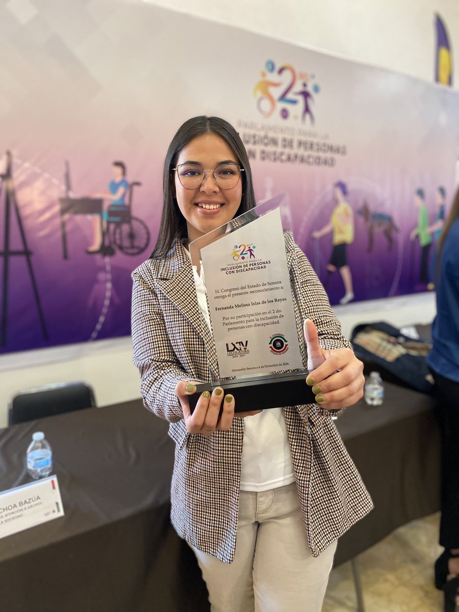 fernandaislas_'s tweet photo. Es un honor representar a la comunidad Sorda y participar en el 2do Parlamento de Personas con Discapacidad 2024, para presentar nuestras iniciativas de ley para mejorar como el acceso a la educación de calidad en materia de la comunidad Sorda

 pt.1 https://t.co/hubcLVvNxE