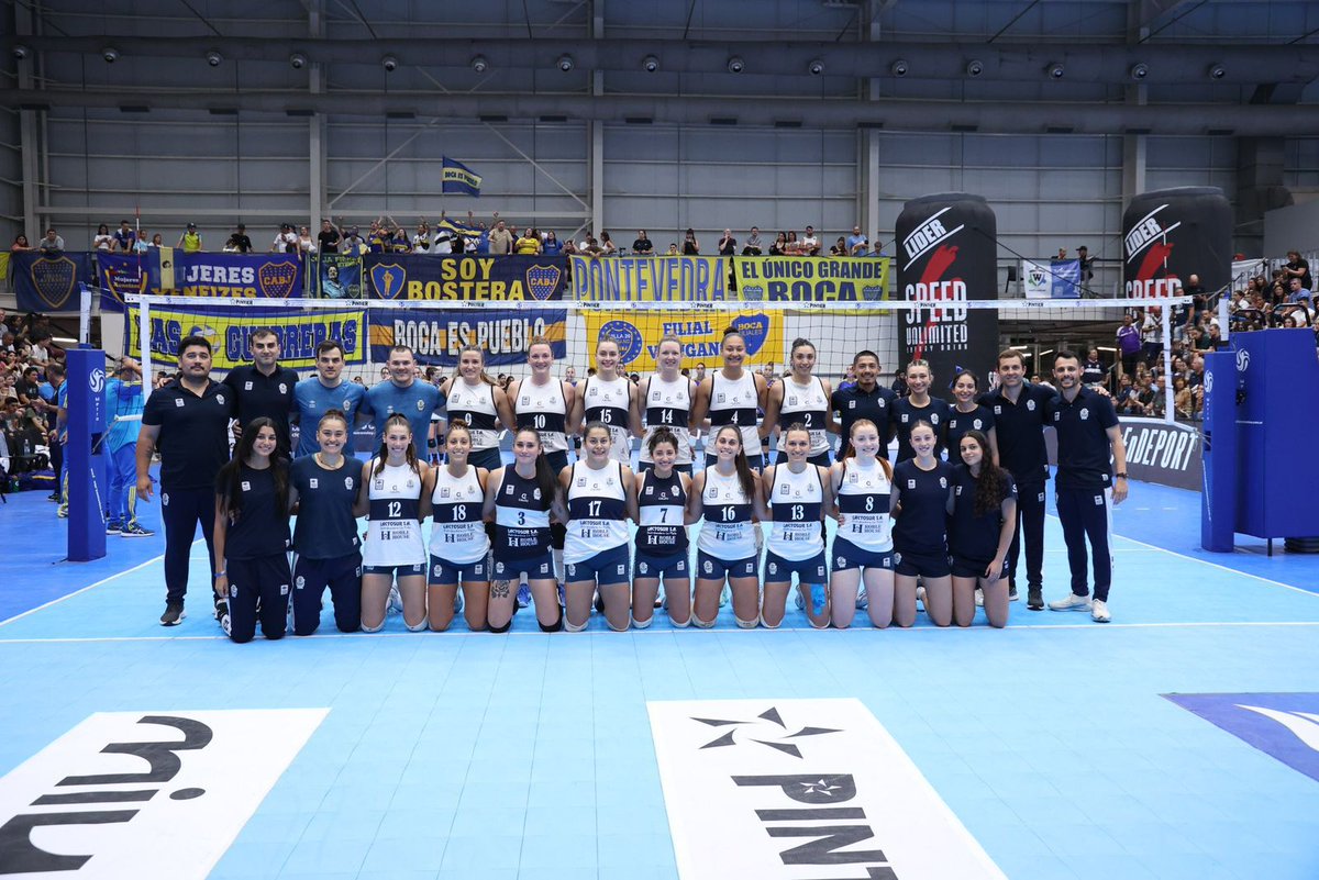 pujolfernando's tweet photo. #GELP Las Lobas campeonas e invictas 🏆

Siguen agrandado su historia en el deporte nacional 👏 https://t.co/AbVjxj3GA8