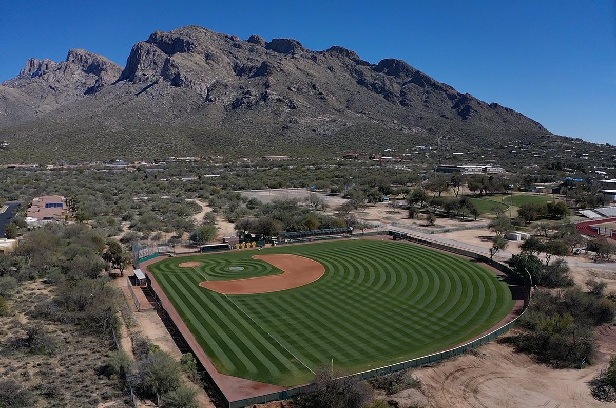HS Baseball Fields Of America! tweet media