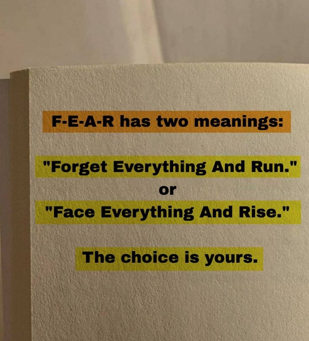 warrior321's tweet photo. Good Morning! 🌞 Start your day with courage and determination. Remember, fear is just an illusion—face it, and rise to your greatest potential.
#GoodMorning  #MotivationalQuotes  #inspirational  #PositiveVibesOnly   #MorningMotivation #ThursdayThoughts https://t.co/zM1jsWsd6o