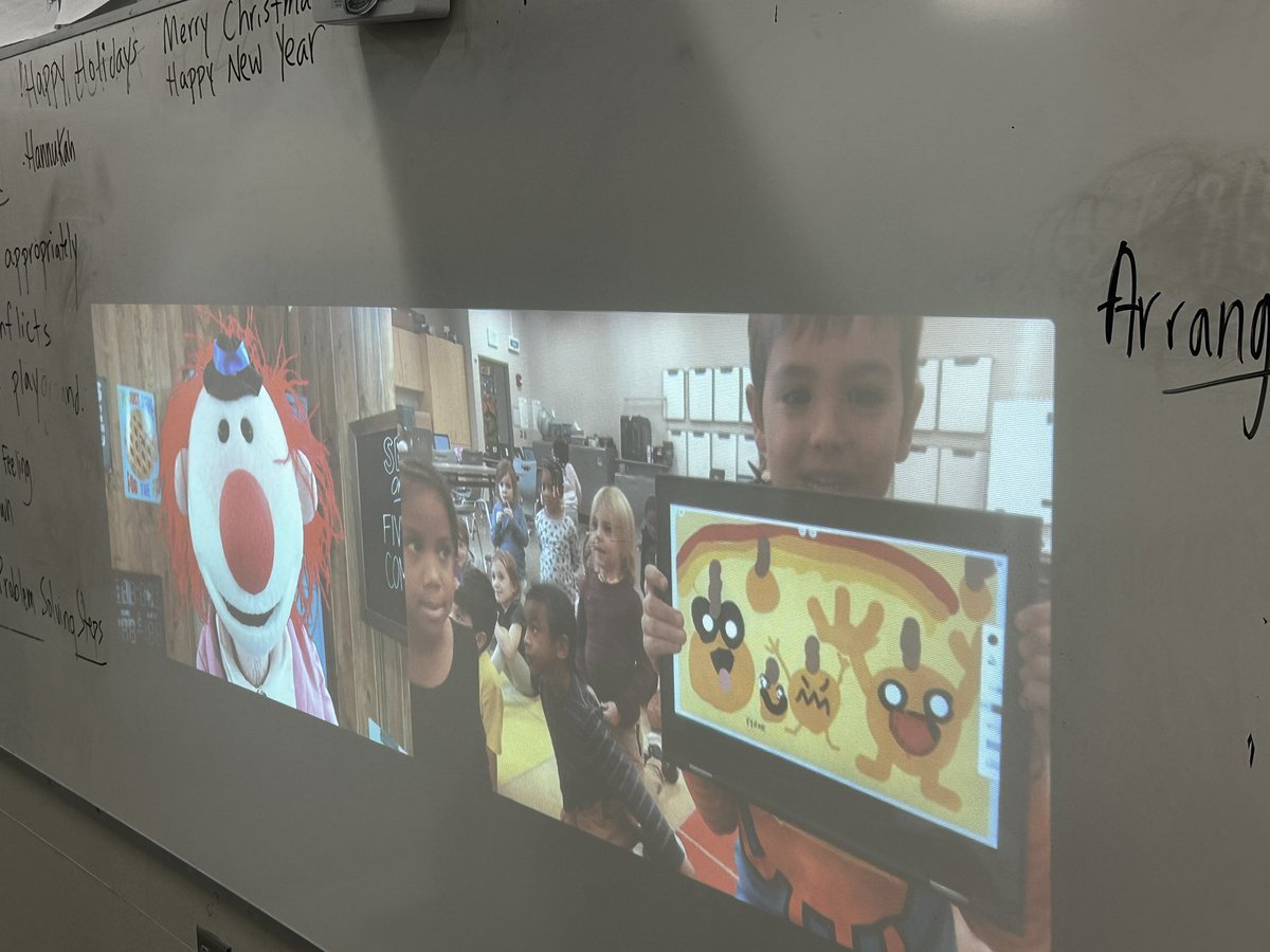 sauslander's tweet image. Allisonville Kindergarten loved singing with, laughing with, and learning from the amazing and talented @MrClownTV! Thank you for brightening up our December days! @AllisonvilleES