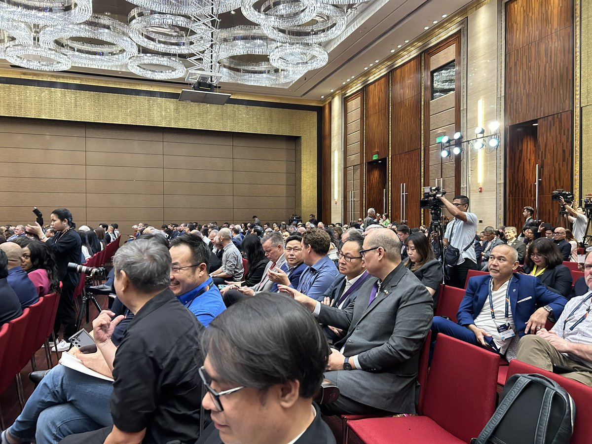 Daniel Kiselbach tweet media