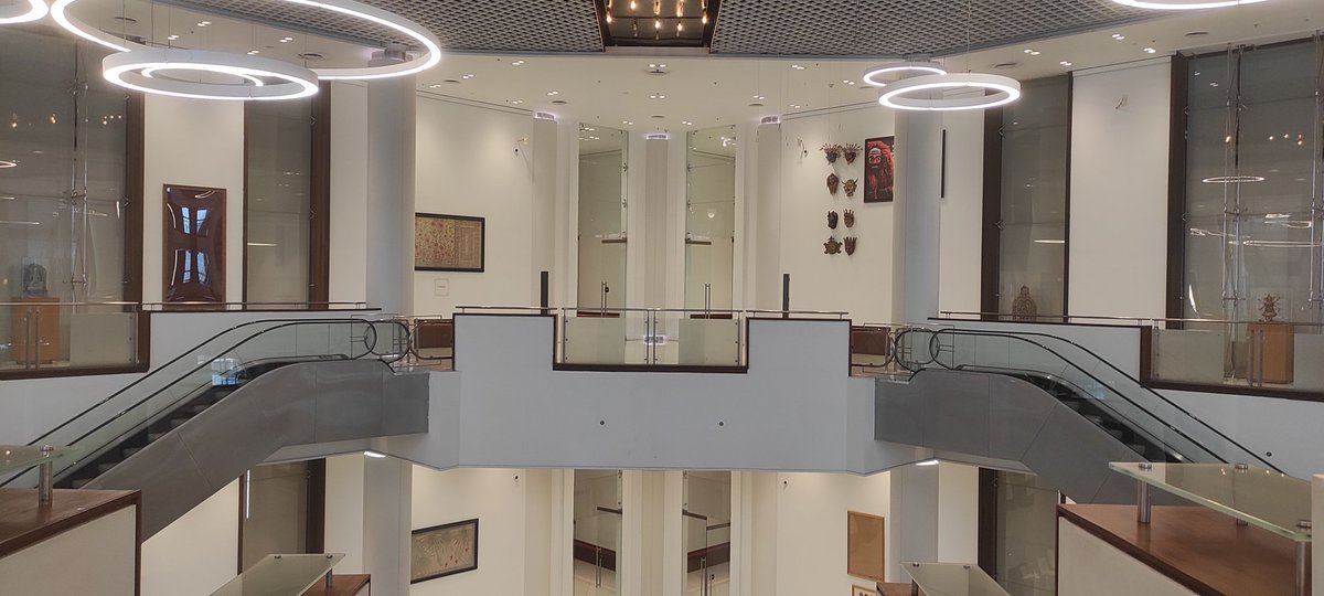 mrinmoysadhukh5's tweet image. Attending poster session at @ICPRConference