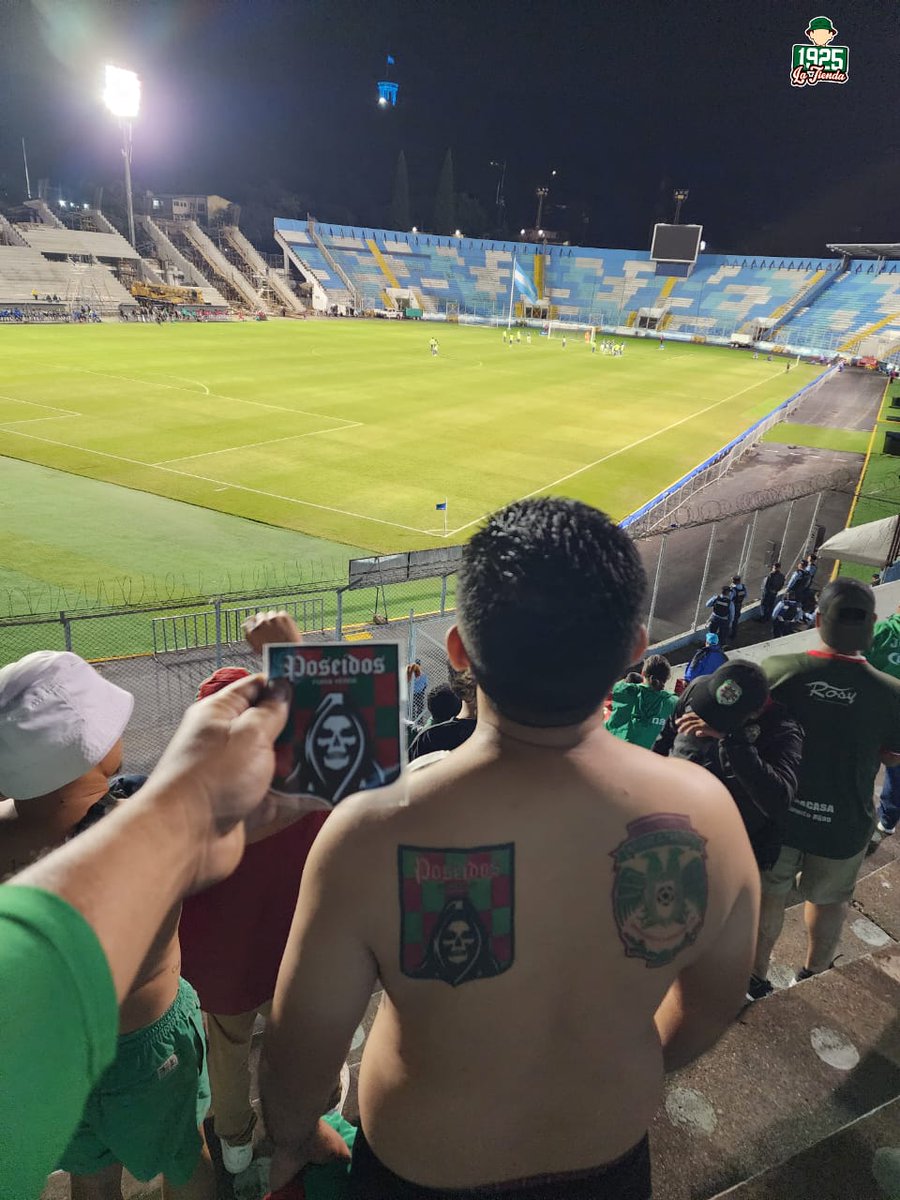 Verdecapo3's tweet photo. GANO EL VERDE Y TODO LO DEMAS NO ES NADA 

😍🇭🇺 https://t.co/5FxOCNCs0X