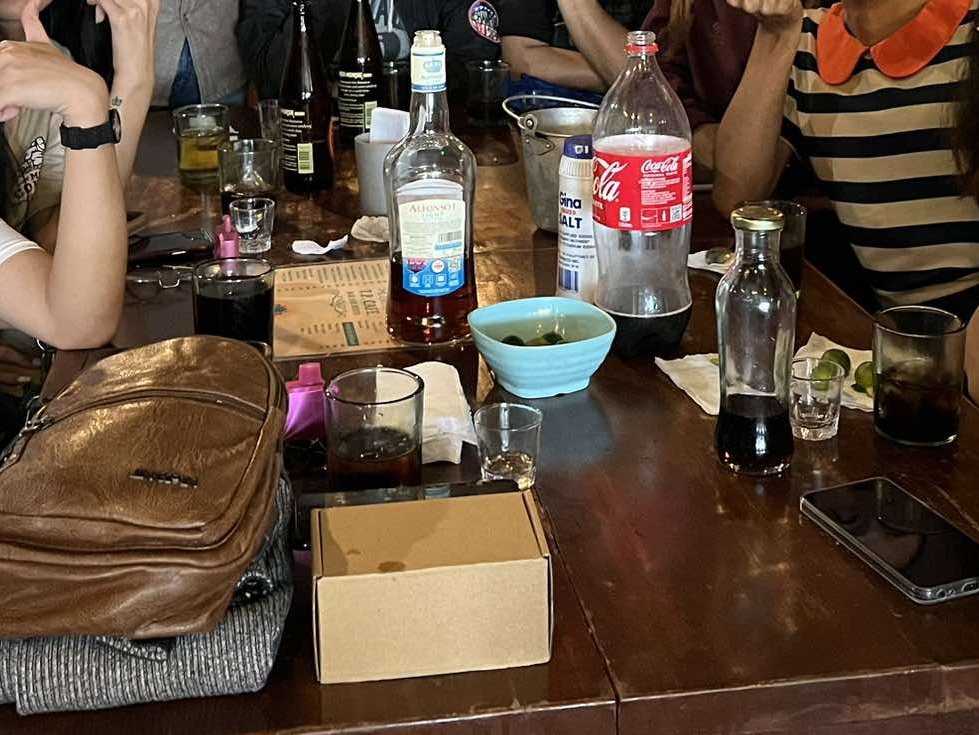 what my life outside stan twt looks like