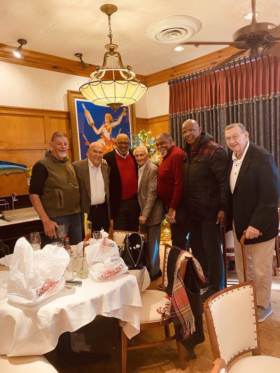 Dewey McClain tweet media