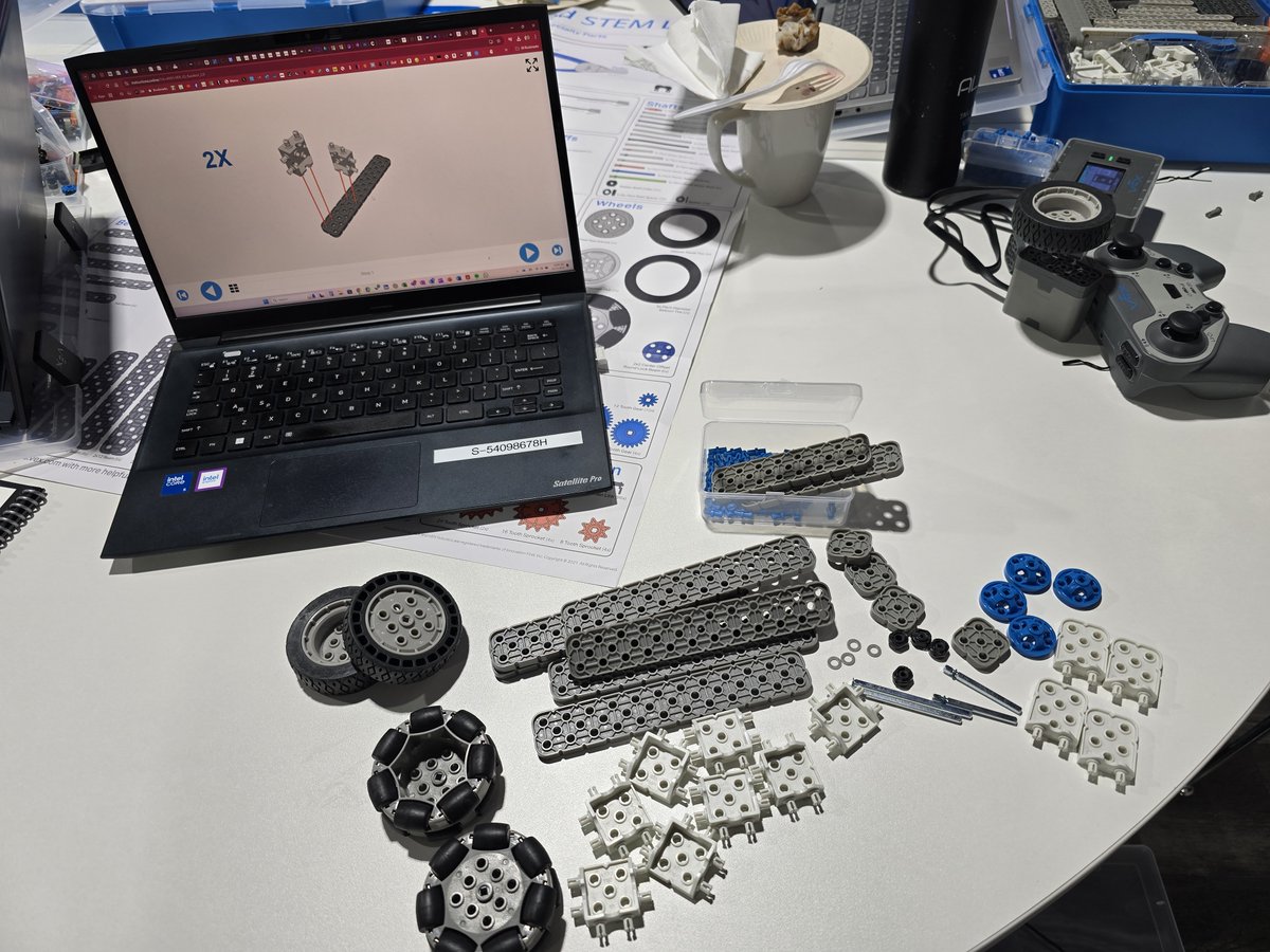 MrAdamMasters's tweet image. 🚀 Excited to share my latest blog post on #STEM Robotics! 🌟 Learn how #VEXIQ Robotics is transforming education, equipping students with coding, design, and teamwork skills, and how we&apos;re preparing for the 2025 Cayman Islands robotics competition.

👉 adammasters.com/home/stem-robo…