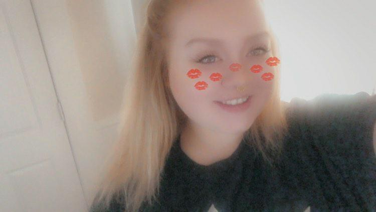BrightgalTara's tweet photo. Just uploading some cute selfies~ #Findom #Brat https://t.co/I0TUU8KehK