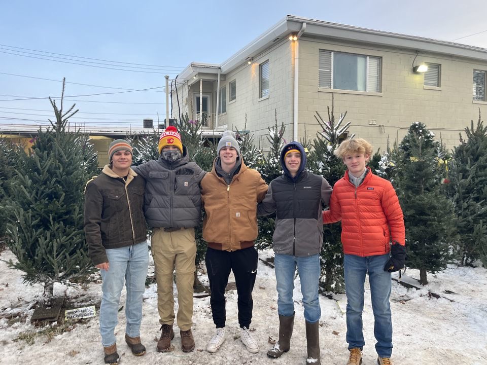 Kewpiebaseball's tweet photo. Thank you to the Downtown Optimist Club for having us out this week. Such a great event and thankful to be a part of it. The players did a great job and thank you to Coach Guise and Coach JP for helping out!!! https://t.co/4TrUbW9X5q