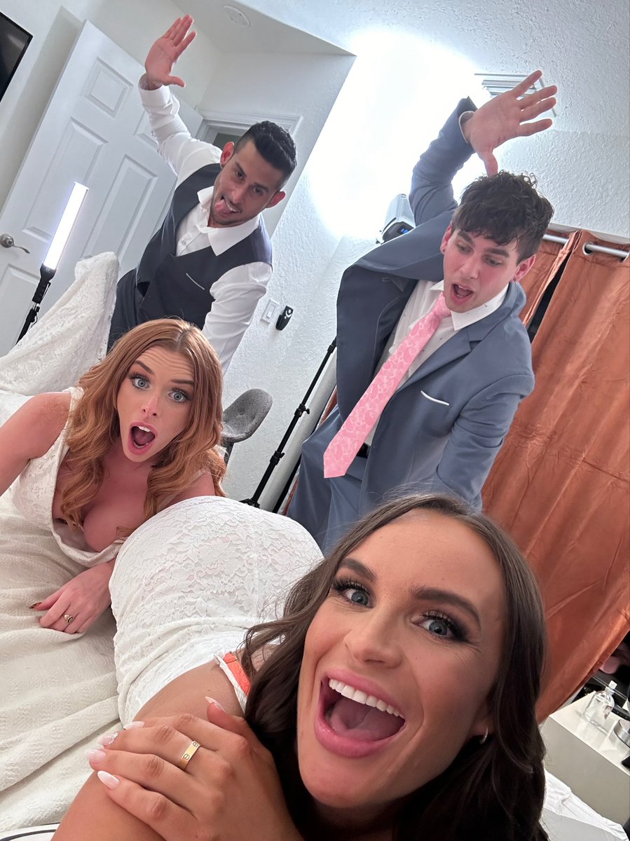 Had such a fun time shooting with these amazing people <a href="/jessicaaaren/">Jessica Aaren</a> <a href="/tconradx/">Teal Conrad®</a> <a href="/Kai_Jaxon3x/">Kai Jaxon</a> for <a href="/TeamSkeet/">TeamSkeet</a> today!