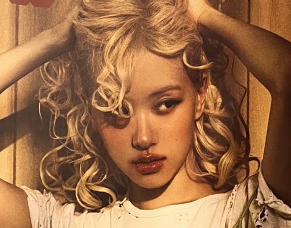 rosie (@roseannepics) on Twitter photo 