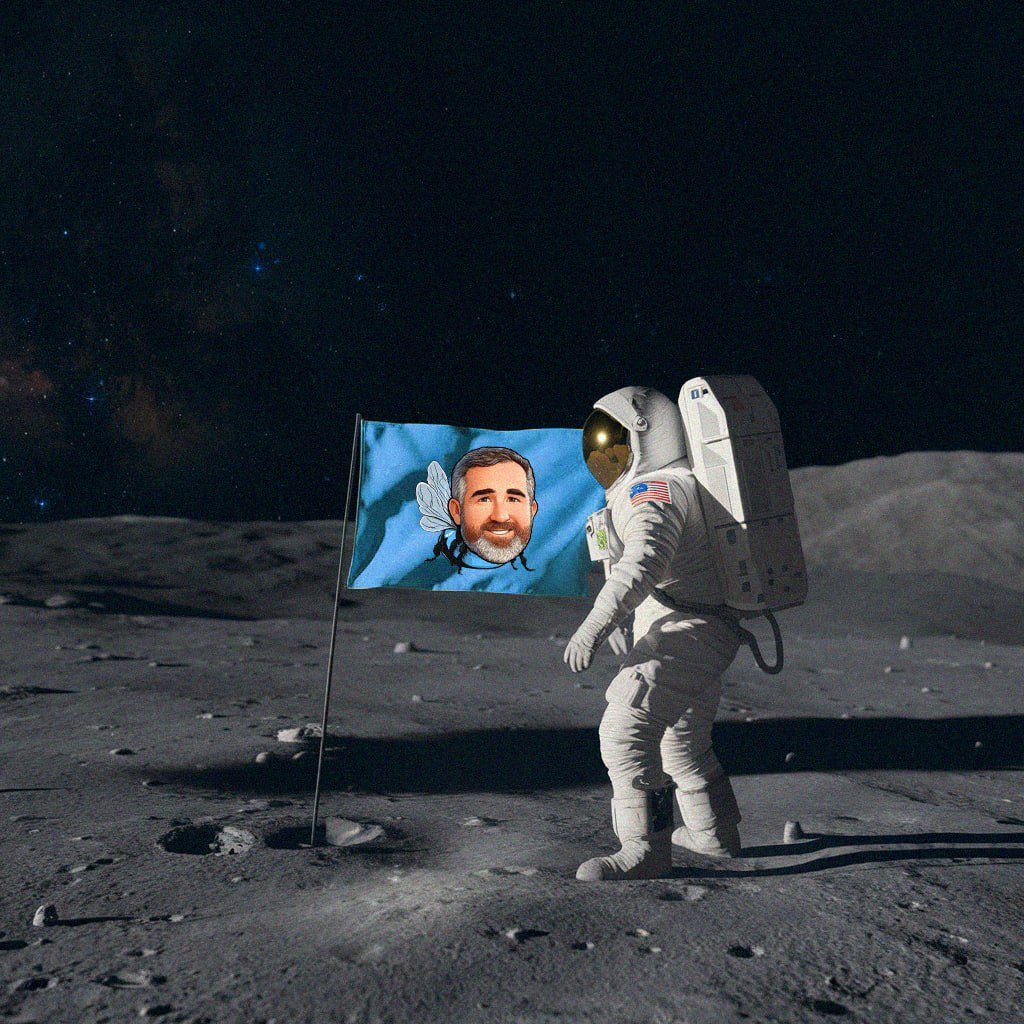 BeeXrp_'s tweet photo. $XRPBEE is going to the moon!

https://t.co/UzU1lqNTiy https://t.co/noWmfDDMQ1