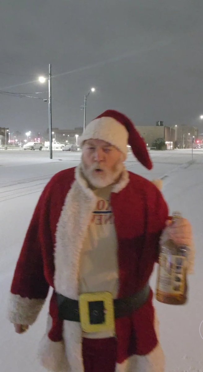 fieldingfowler's tweet photo. Street Santa is up late, whiskey in hand filming a personalized @BookCameo for you! Birthday, Christmas, Break up, Quit Your Job, Roast your pals, let Santa say it for you! https://t.co/Llhrgdun01 #whiskey #WhiskySanta #SpotifyWrapped https://t.co/YFLHpc5EFm