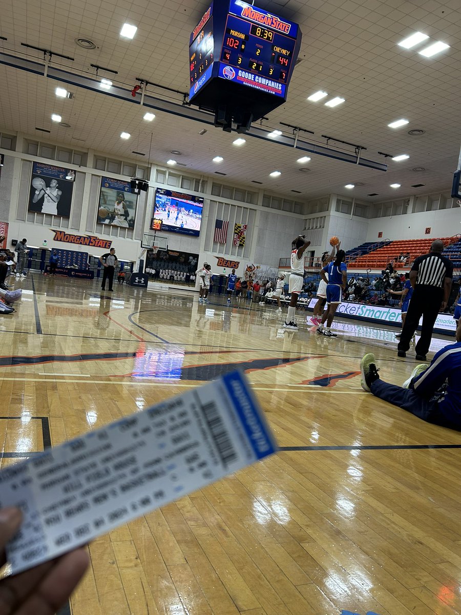 Beyond Grateful to get invited an invite to the most recent Morgan State Game. Thank you Coach Broadus and Coach Coutreyer for the invite and conversation !! #agtg