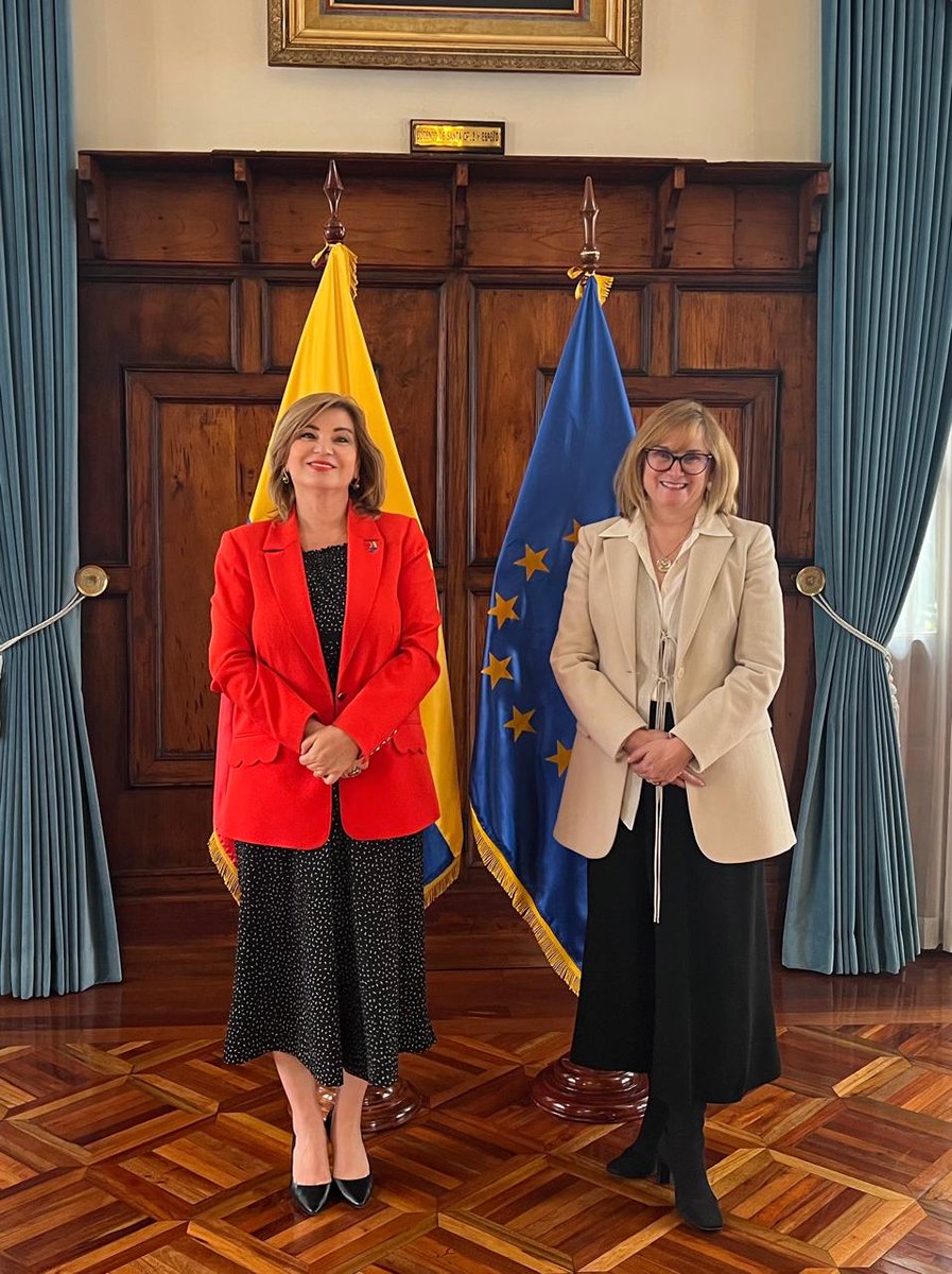 EUAmbEcuador's tweet photo. En el 2⃣ día de la #IVMesaTécnica de Seguridad anunciamos que #ECU es un país receptor #prioritario de fondos europeos. La @EU_Commission asignó EUR 20 M para nuevos proyectos que se implementarán en 36 meses.🇪🇺 y 🇪🇨 abrimos una nueva etapa de cooperación estratégica (🧵) https://t.co/XRMItctXV8
