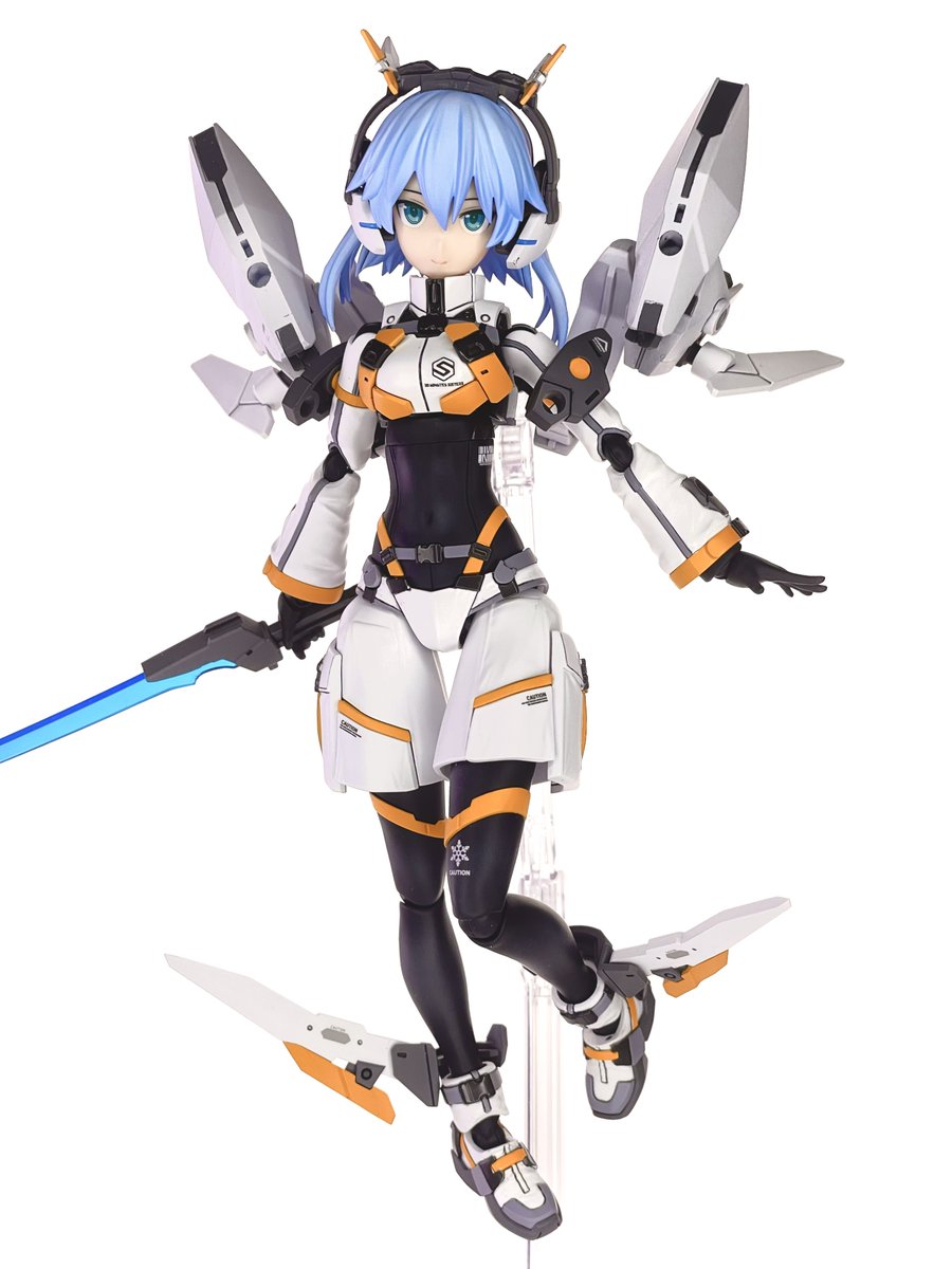 K22KIYOKEN's tweet photo. フィオナ　"スノードロップフォーム"

突如としてブレインの目に前に現れたゲートから出現したシスター。希望の花言葉を持つボディをまとった彼女にはある秘密が…？

「…同期完了。やっと会えましたね、ブレイン。」

#ガールズプラモサークル
#30MS https://t.co/mjf3dZpPPy