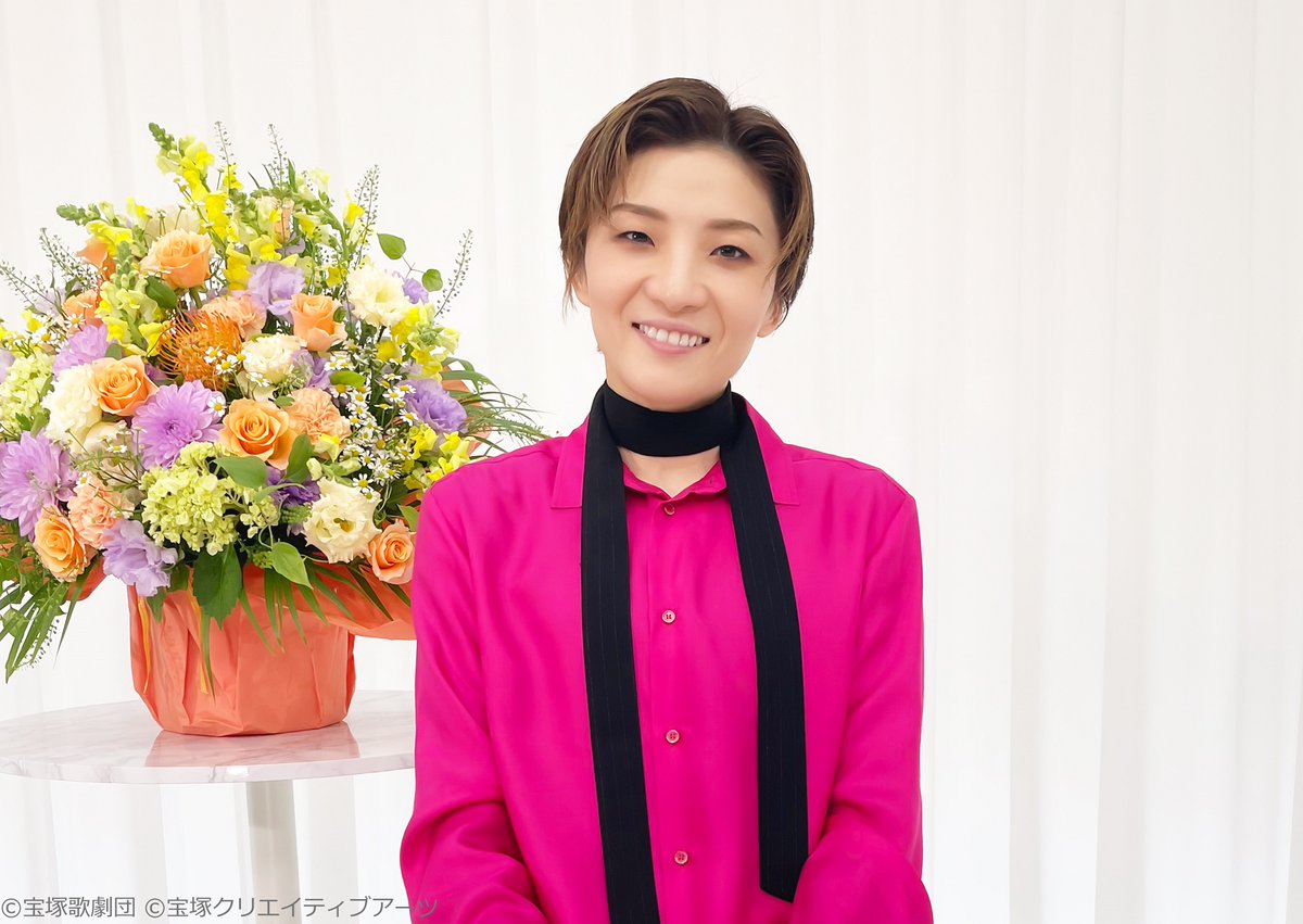 トップスター・ロングインタビュー＃37「鳳月杏の魅力に迫る」】 月組