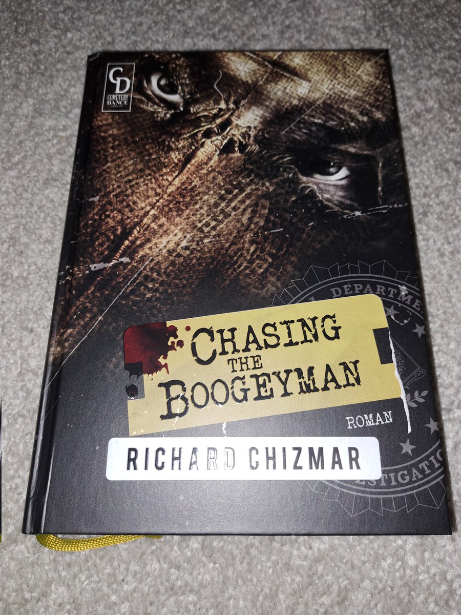 der_Graf_79's tweet photo. Choose 20 books that have stayed with you or influenced you.
One book per day for 20 days, in no particular order.
No explanations, no reviews, just covers.
 
#bookchallenge #20daybookchallenge
#ChasingTheBoogeyman
#RichardChizmar
#Buchheimverlag

@RichardChizmar 

Day_04 https://t.co/bnwgdsuoKh