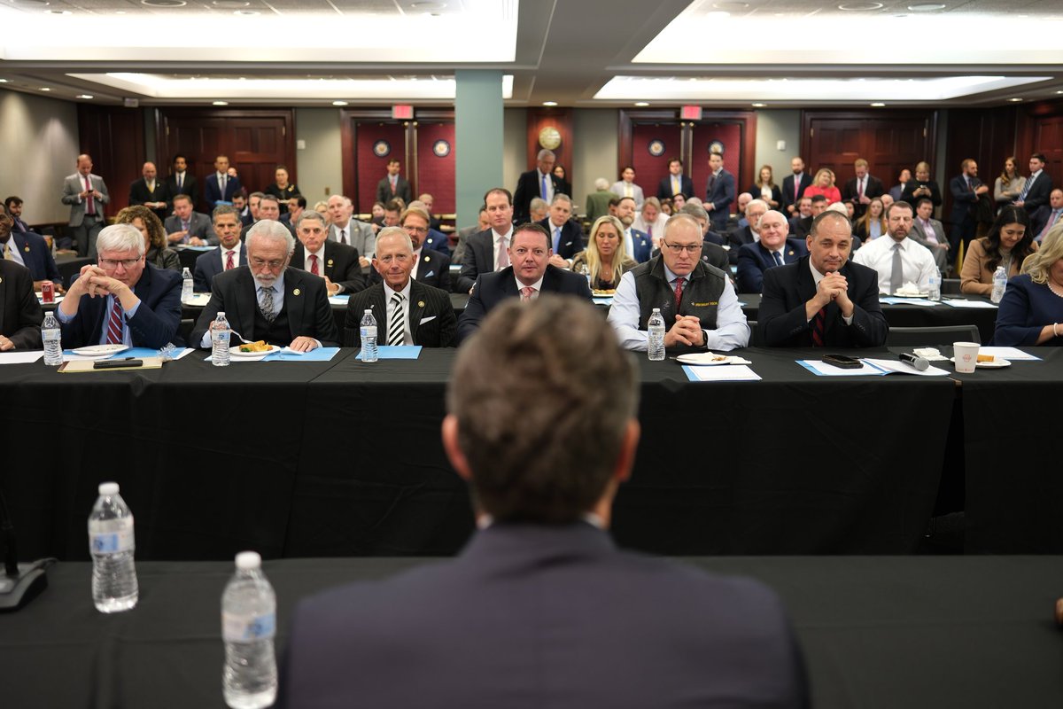 phegseth's tweet image. We have a family motto with our young kids, "Hegseths do hard things." That rings especially true these days. Fight on @PeteHegseth