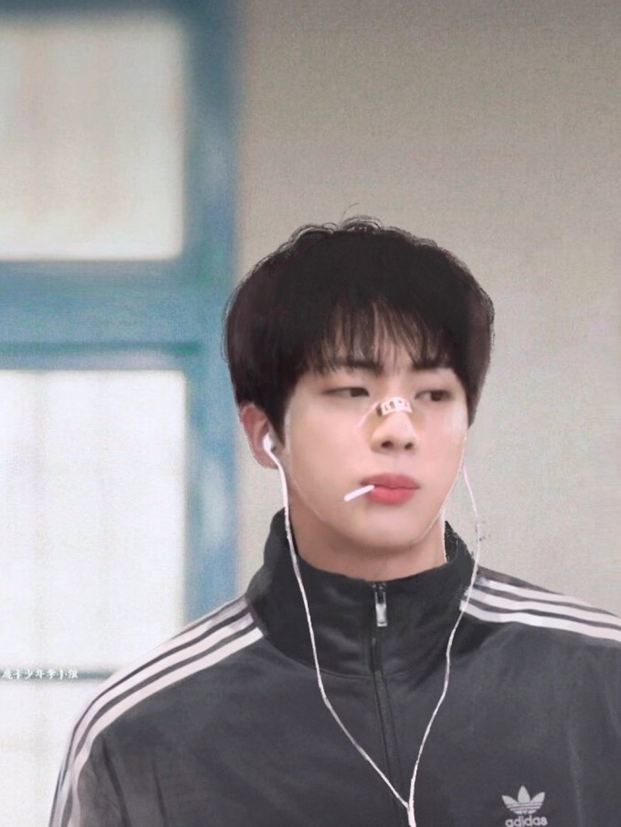 lylila_'s tweet photo. Happy Birthday Jinie ❤❤❤

#HappyBirthdayJin 💜
#JINDAY 
#btsfanart 
#Jin_Happy 
#HappyJinDay #OurHappinessJinDay
#YouAreLovedJin #WorldwideHandsomeJin
#3YearsWithSuperTuna 
#JinxFredJewelry https://t.co/7IBxzVrttX