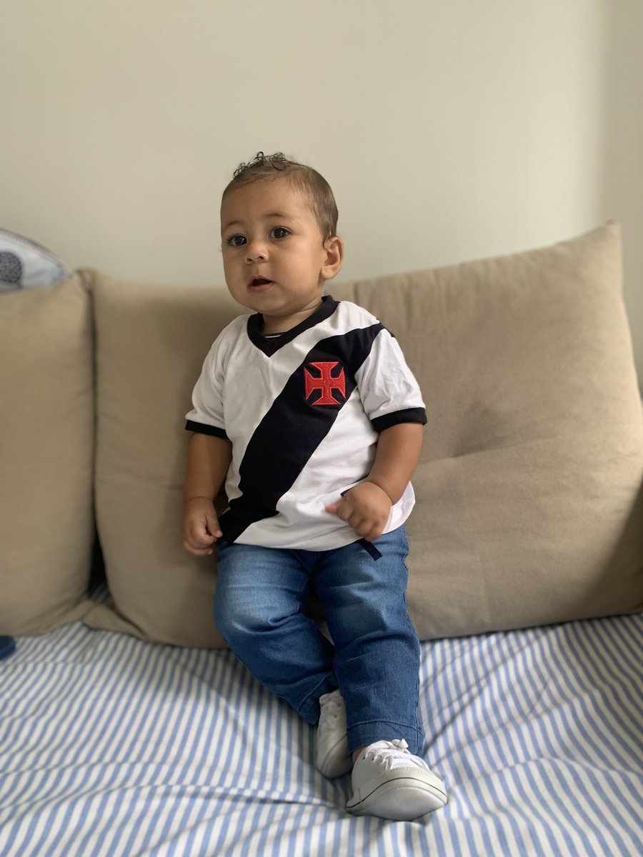 Que honra ser. Saiba, eu sou vascaíno, muito prazer! /+/❤️

#VascoDaGama