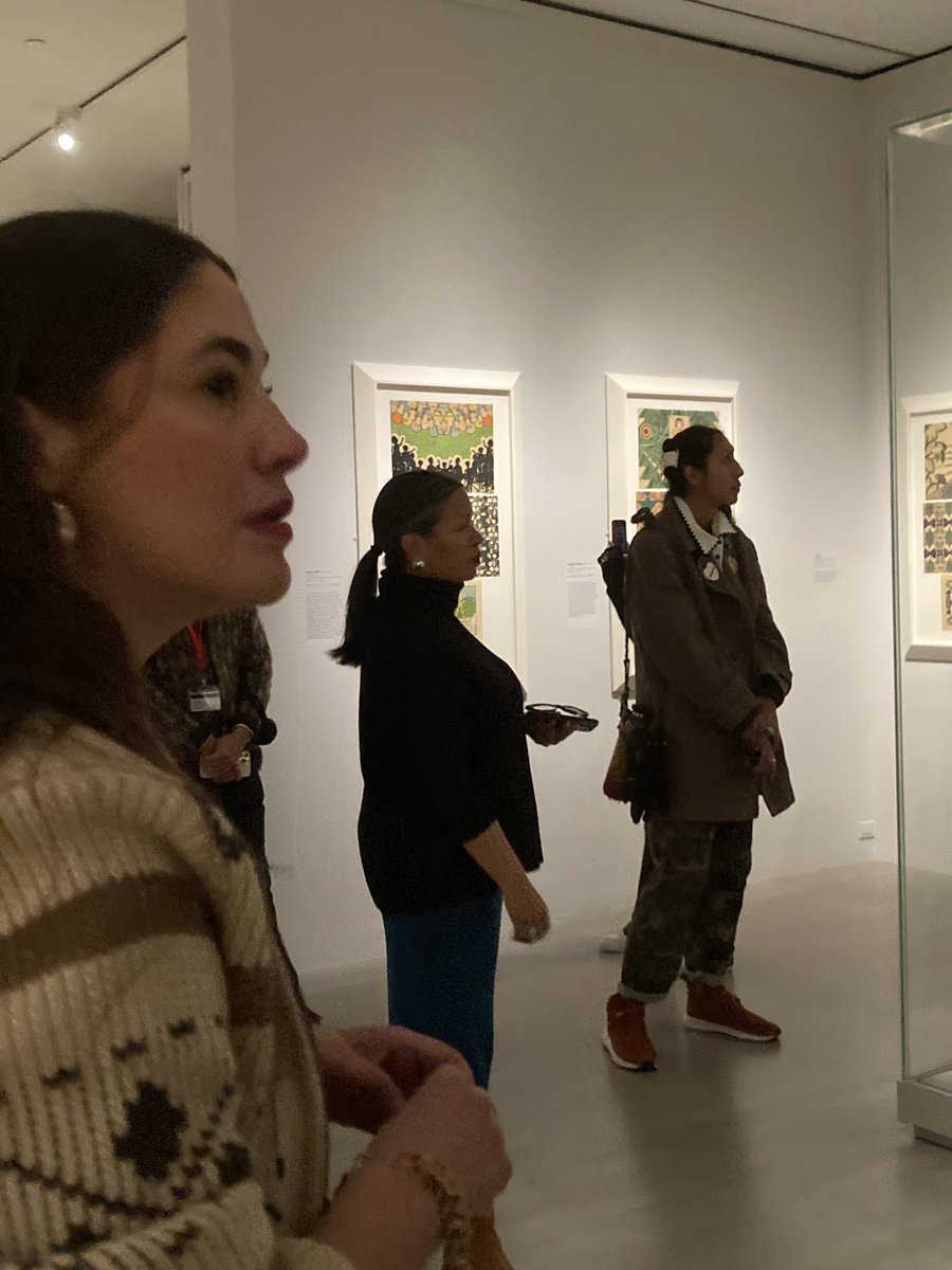 JulieFrancella's tweet photo. Spent the afternoon at the MET for a private tour of the new Mary Sully (Yankton Dakota) exhibit in the Native American wing. Migwetch for the invite Relative Arts NYC 🙌🏾🪶🙌🏾
#marysully #themetropolitanmuseumofart #NativeAmerican #indigenous #art https://t.co/LWy9LpXkZA