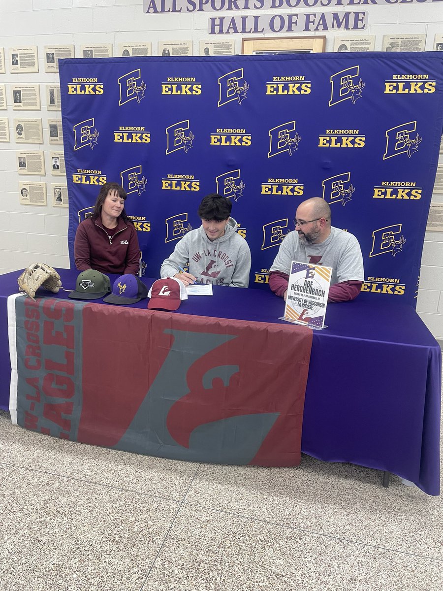EAHSElks's tweet photo. Congratulations Abe (UW-La Crosse-baseball), Brett (UW-Oshkosh-football),and Parker (UW-Madison-tennis) on your signings today.  #goelks https://t.co/DFA76lWGz3