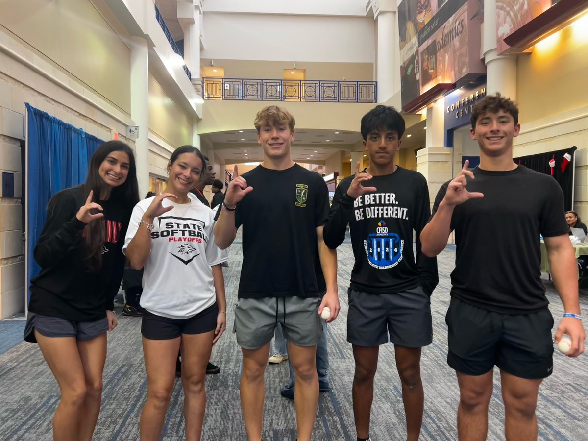 Langham Creek S.A.L.T. (@langhamsalt) on Twitter photo SALT Collaboration with JV & Bridgeland. We love that <a href="/CyFairISD/">Cypress-Fairbanks ISD</a> prioritizes mental health awareness & perseverance.๐
Our student-athletes also had the opportunity to speak with multiple sports wellness organizations tonight.
Thank you for inviting us <a href="/CFISDPDMHIT/">CFISD Police Mental Health Intervention Team</a>
#LobosSALT SALT Collaboration with JV & Bridgeland. We love that <a href="/CyFairISD/">Cypress-Fairbanks ISD</a> prioritizes mental health awareness & perseverance.๐
Our student-athletes also had the opportunity to speak with multiple sports wellness organizations tonight.
Thank you for inviting us <a href="/CFISDPDMHIT/">CFISD Police Mental Health Intervention Team</a>
#LobosSALT