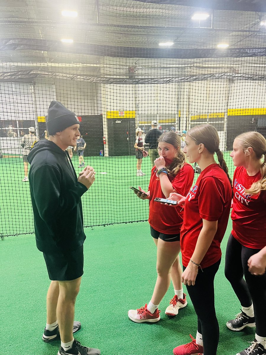 Day 1 of off season training ✅
#strongerfastersmarter
#stlchaos  <a href="/StLChaos/">StL Chaos</a>