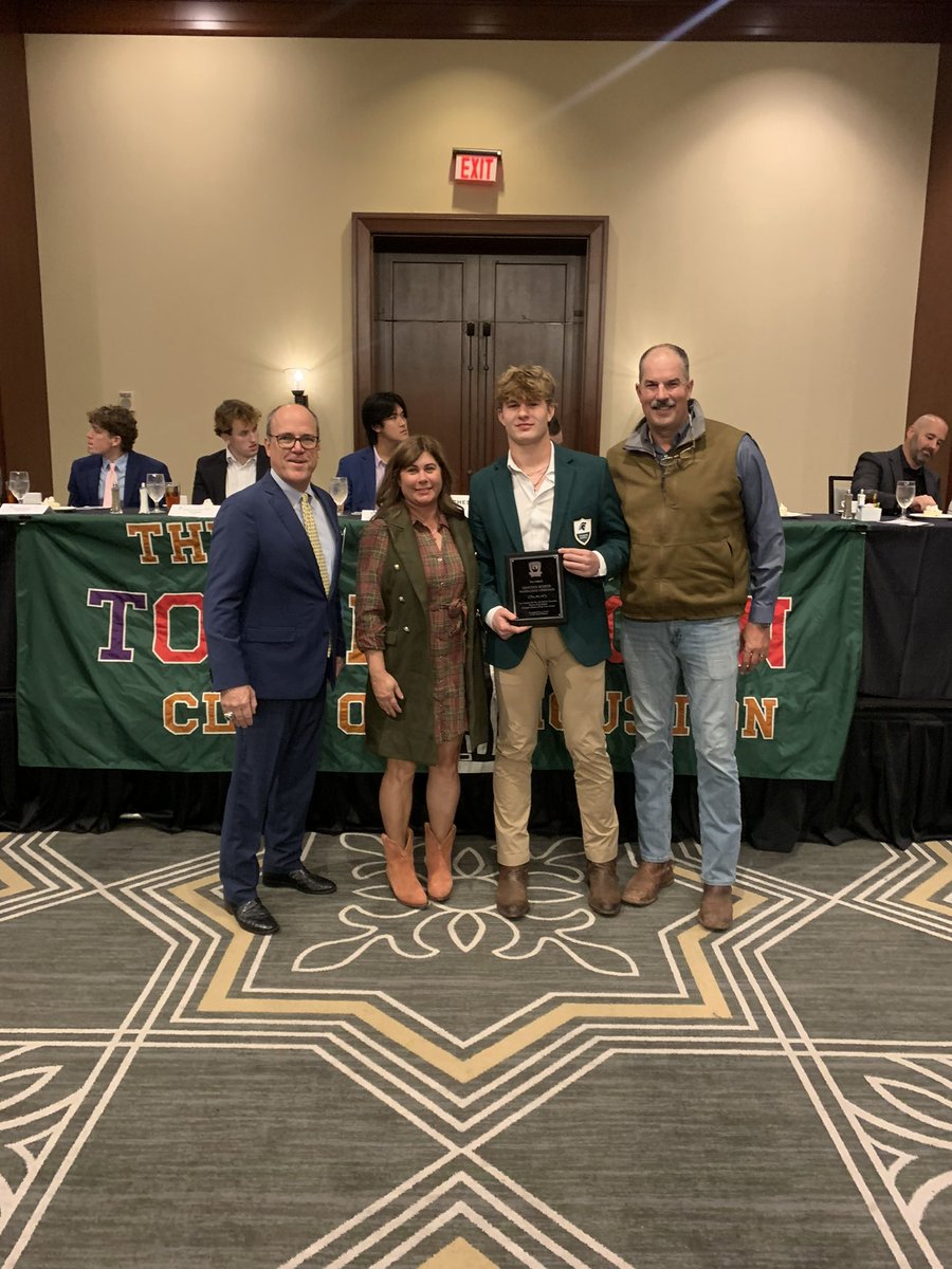 twcasports's tweet photo. Big night for our Warriors! 🏈 Four members of our football team are nominees at tonight’s TD Club of Houston Awards. Proud to see their hard work and dedication recognized on such a big stage! #WarriorPride #TDClubHouston https://t.co/LYBn9uiN3i