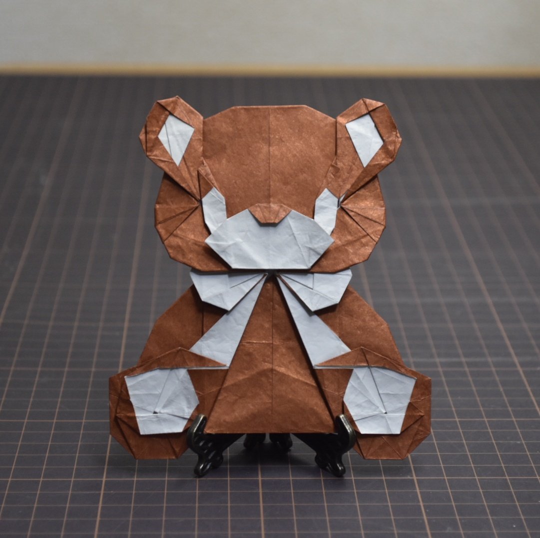 テディベア
Michelle Fung

#折り紙 #折り紙作品 #Origami