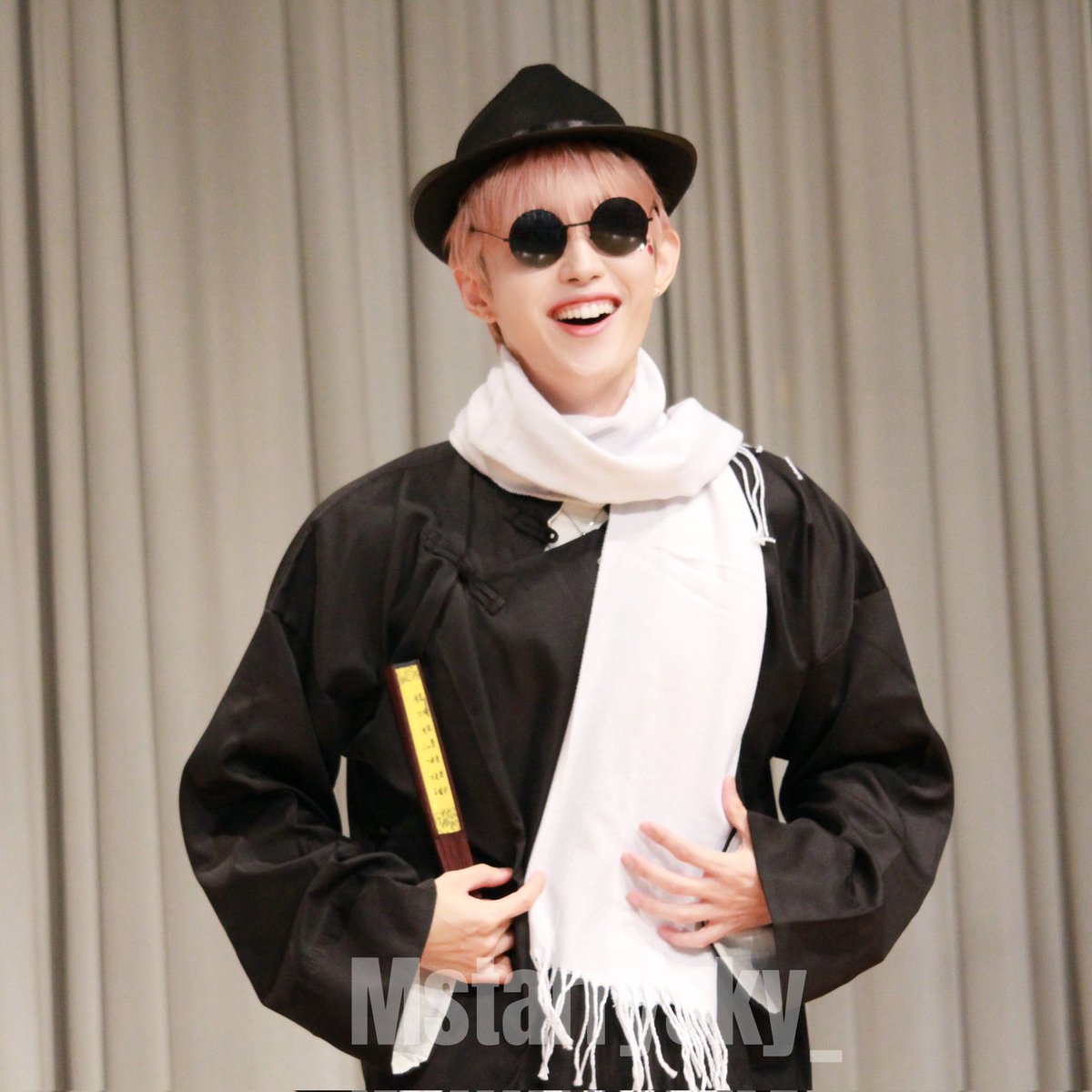 Mstarrysky_'s tweet photo. 240713 B.D.U Everline Fansign Event

🕶️ ✨

#BDU #비디유 
#MONT #몬트 
#BITSAEON #빛새온 #ビッセオン
#Wishpool #MyOne https://t.co/buIPfJJlMt