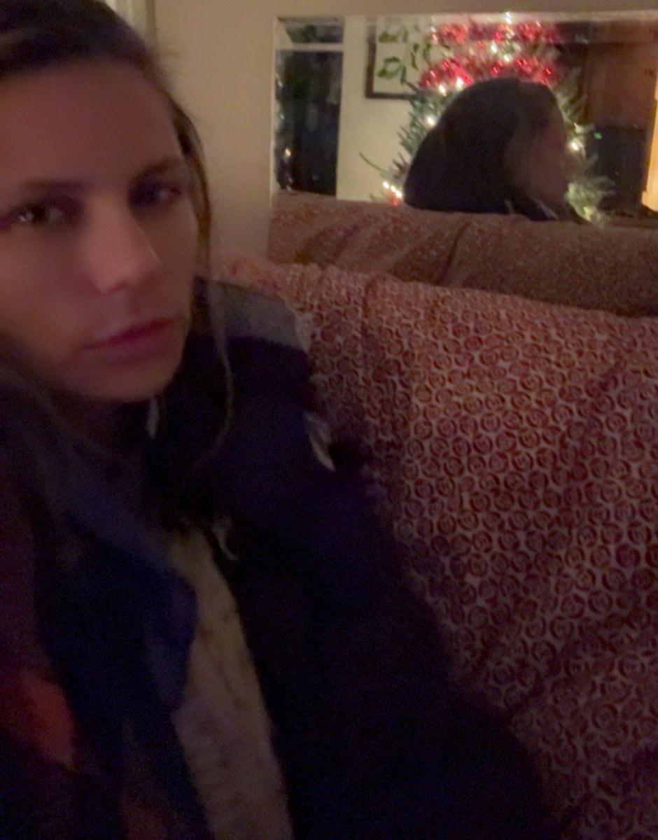 Heatherm8680's tweet image. Family is All I Need.
Grateful for Gods Blessings.
#mydaddy #post-op6monthsBMT 
#myMommy
#sisters well one of them.
#son
#nephews #Christmas2024 #Performance
#Love 
#JustBe
#neverpassjudgement
#justBe
Xoxo