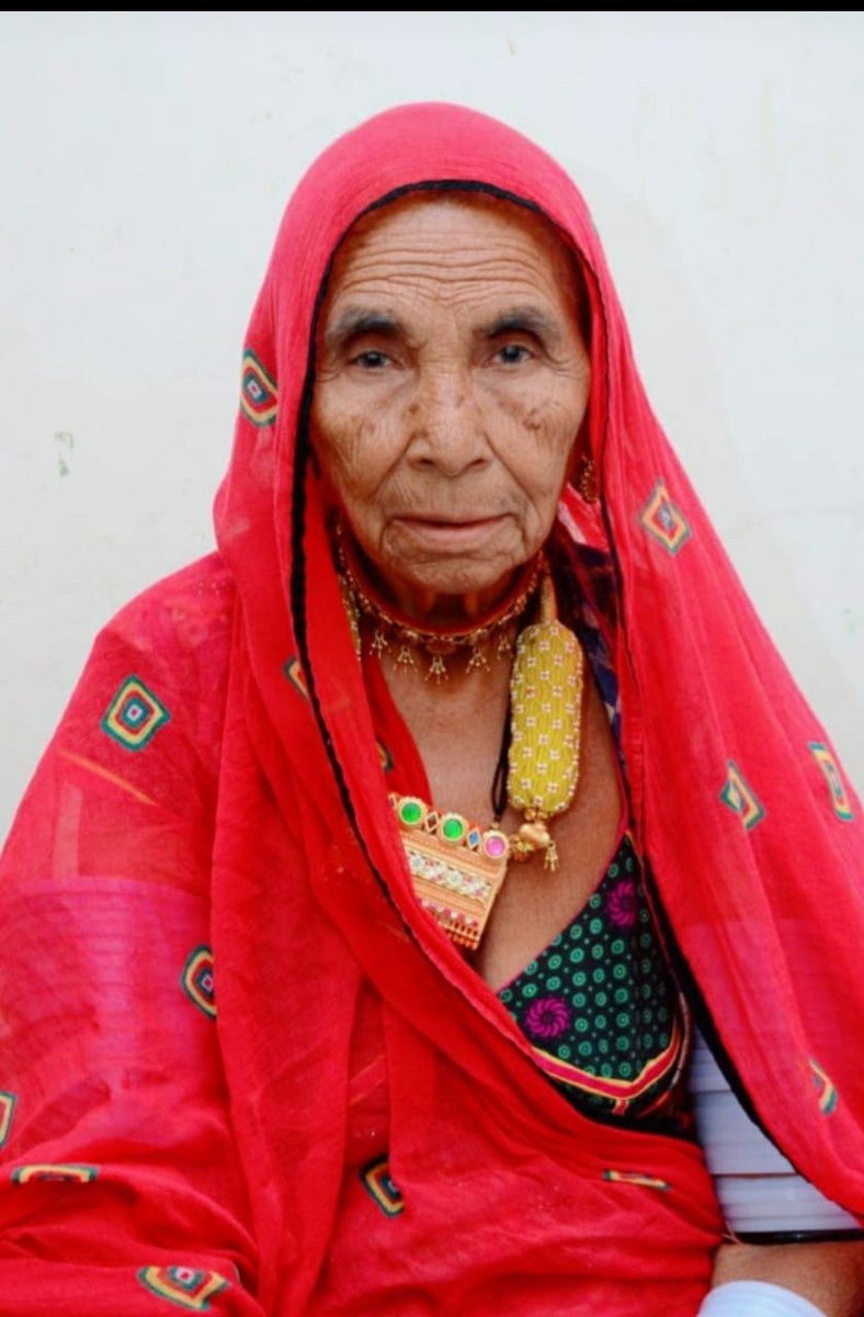 राजस्थान सरकार में राज्यमंत्री श्री ओटाराम देवासी जी की पूज्य माता जी के निधन का समाचार सुन गहरा दु:ख हुआ। 

मेरी ईश्वर से प्रार्थना है कि वह दिवंगत आत्मा को अपने श्री चरणों में स्थान दें और परिवारजनों को इस दु:ख को सहन करने का संबल प्रदान करें।
 
।। ॐ शांति ।।

<a href="/otaramjidewasi/">Otaram Dewasi</a>