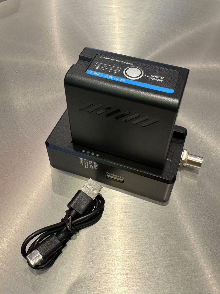 Optical fiber for UAVs, which can transmit clear images taken by UAVs without environmental interference