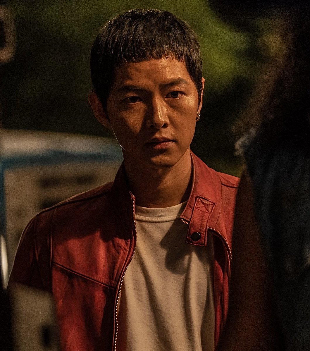 KiAileNYC's tweet photo. Oh PlusM reposted the photos as the previous ones were not 4k

#BogotaCityofTheLost #SongJoongKi https://t.co/orH7xkvroQ