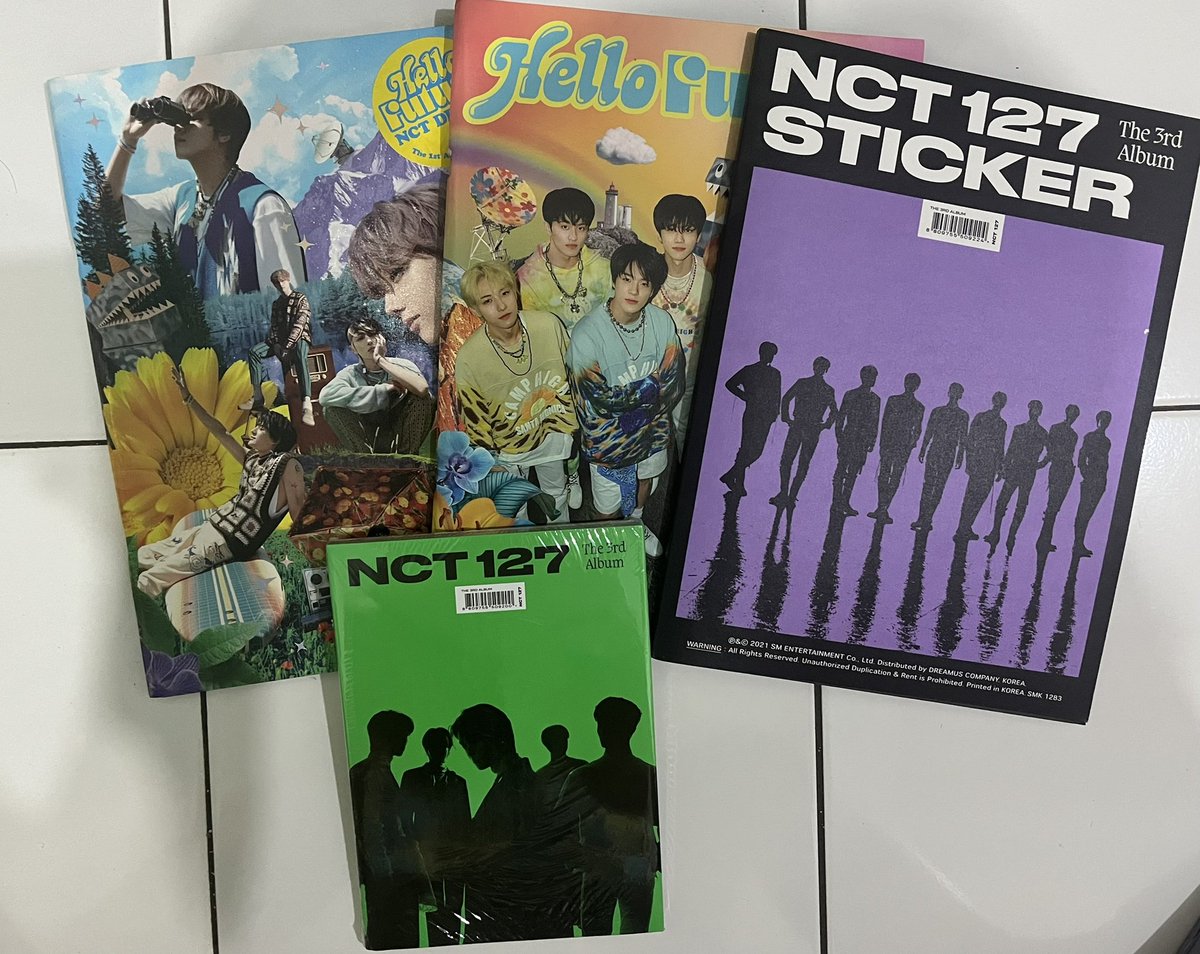 Thasaya2's tweet photo. WTS ALBUM NCT 127 NCT DREAM
 
Hello future unsealed (album, poster) - 35k
Sticker unsealed (album, postcard, poster, sticker) - 35k
Sticky ver. Unsealed ( album, postcard, poster, sticker)- 20k
Sticky ver. Sealed- 50k

Co 🍊
Dom jkt https://t.co/UWFEuoJOB1