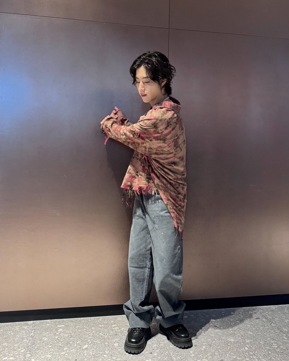 Mark Tuan Official tweet media