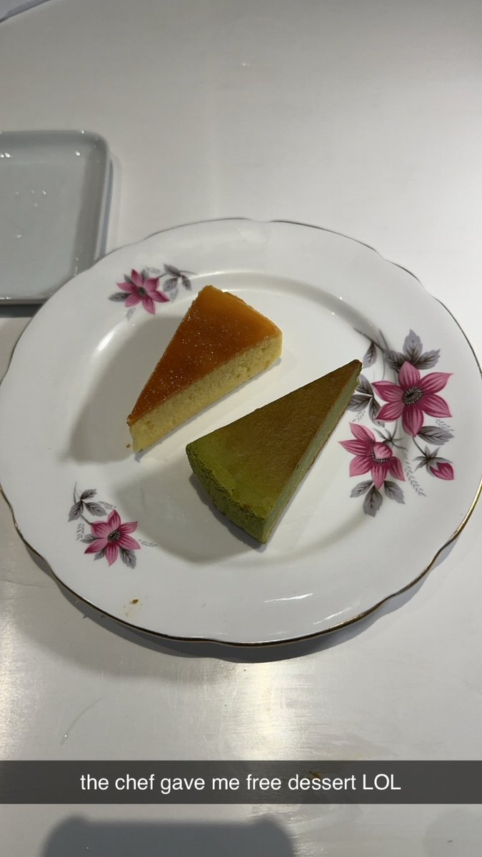 mirandaswlee's tweet image. eating alone builds character 😤