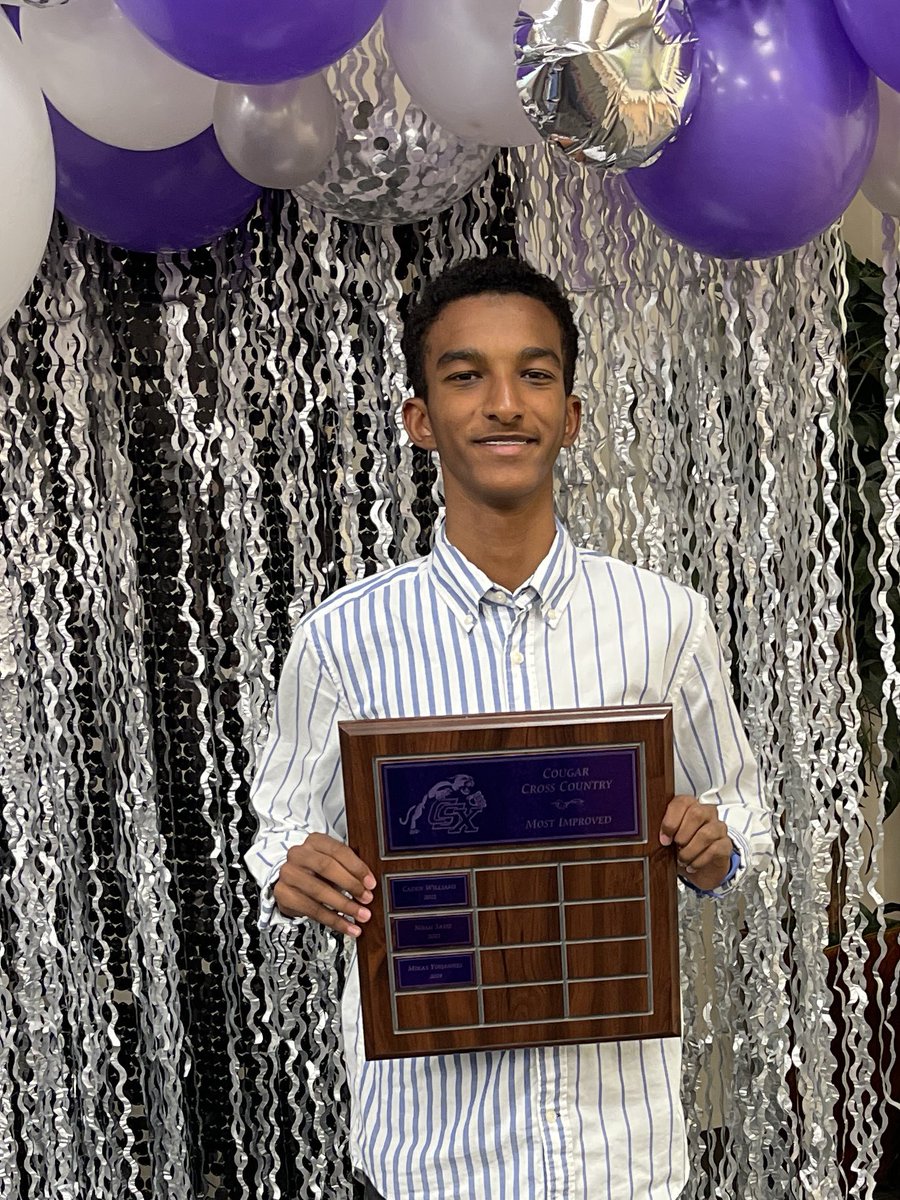 CSHS_Distance's tweet photo. Great night celebrating our season, our team award winners, and our seniors💜
🛡️Spartan COUGAR - Camilo Riano
🏃Runner of the Year - Vance Ballabina
📈Most Improved - Mikas Yohannes
🌟Newcomer of the Year - William Howard
#CougarDistanceFamily #CommitToGrit https://t.co/Me09Iq8M6c