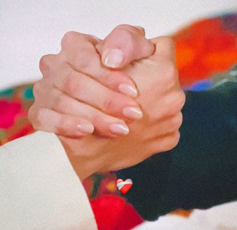 🥹❤️‍🩹 hermanas García!

 #LasHijasDeLaSeñoraGarcía